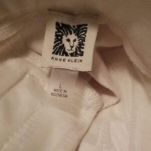 Anne Klein Cream Shell Pants